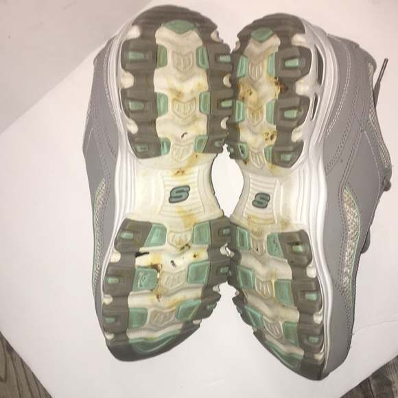 Skechers D’Lite Air-Cooled Memory Foam Walking Shoe - Picture 7 of 8